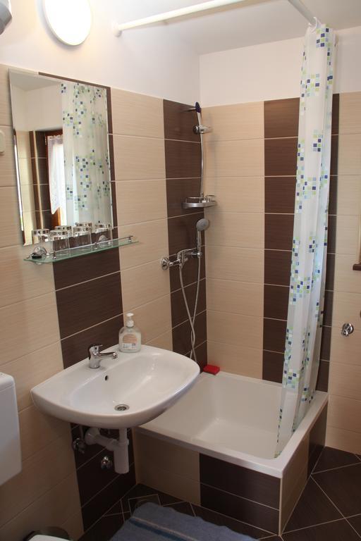 Apartment Drenovica Pula Pokoj fotografie